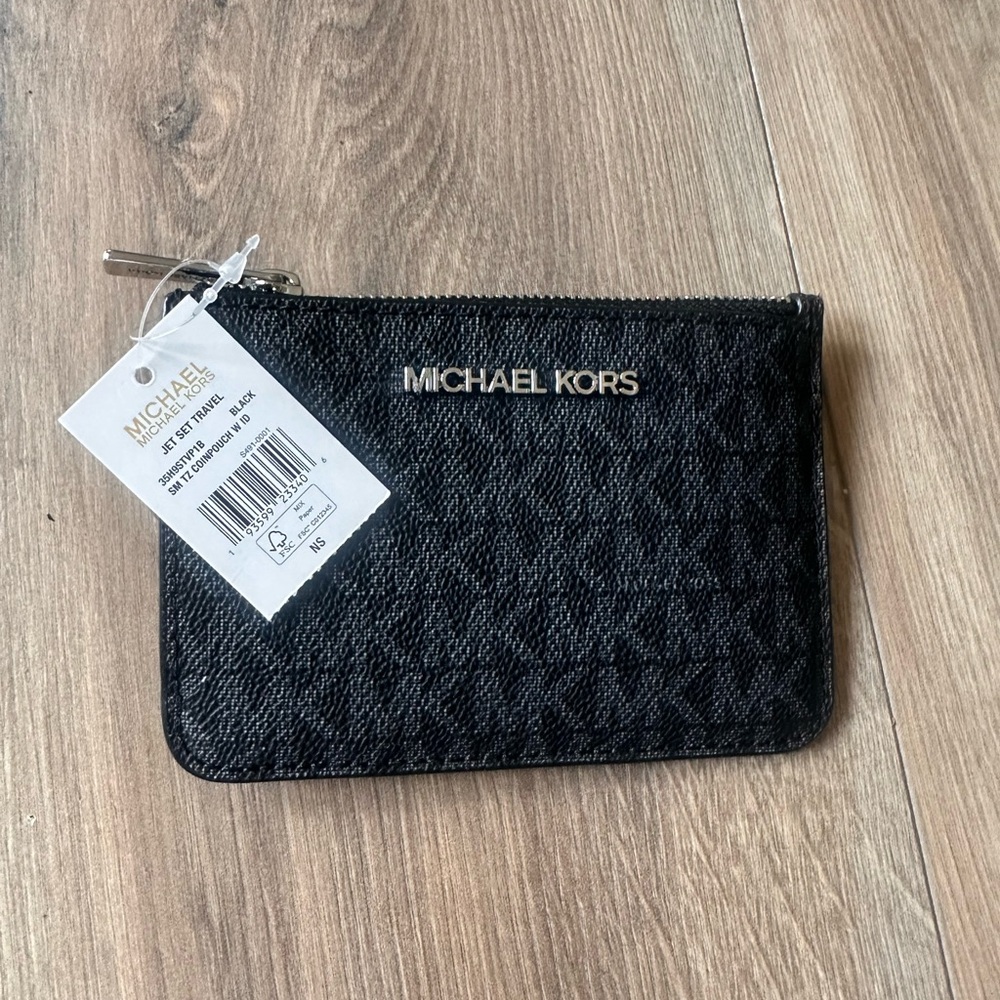 Michael Kors Black Card Holder with Key Ring